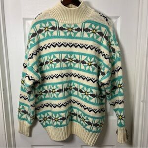 American Eagle Outfitters Cream and Teal Nordic Fair Knit Sweater size small ski
